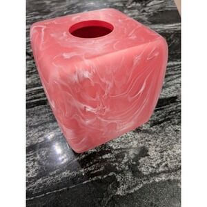 KASSATEX NEW YORK Pink Marble Look Plastic Tissue Holder